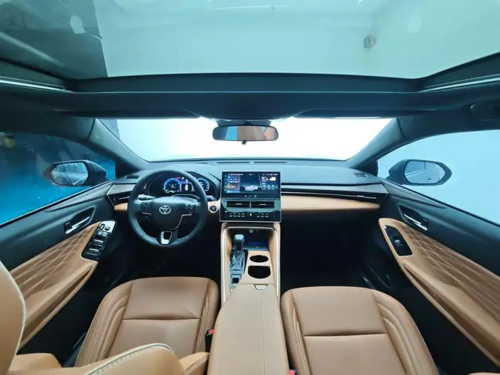 Toyota Avalon 2024 Model Intelligent Hybrid 2.0L E-CVT Deluxe Edition – фото 6