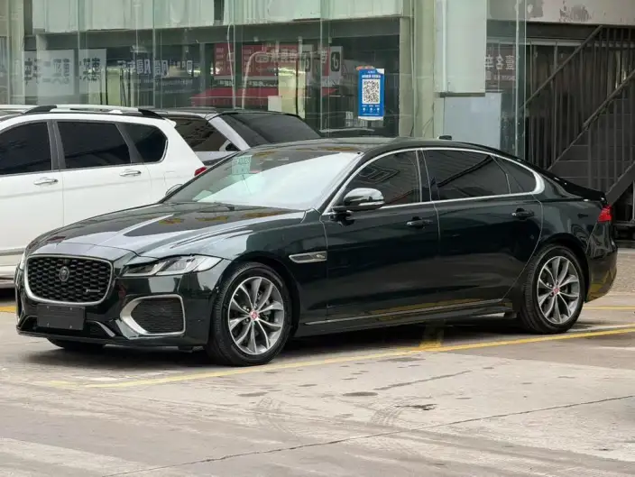 Jaguar XFL 2021 Model 2.0T P250 2WD Exclusive Deluxe Edition