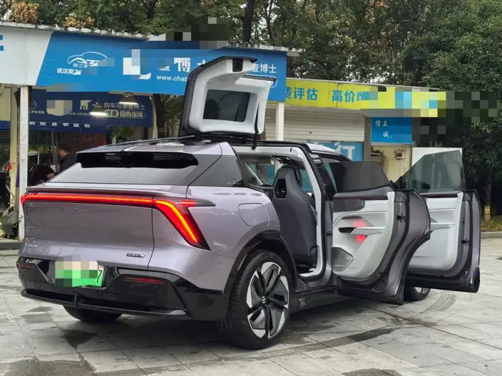 HiPhi HiPhi Y 2023 Model 560km Pioneer Edition