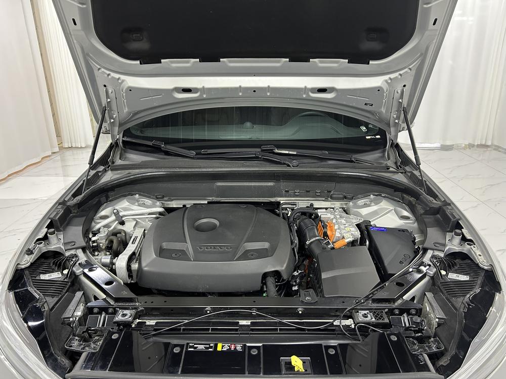 Volvo XC60 PHEV 2023 T8 AWD Long Range Intelligent Far Luxury – фото 10
