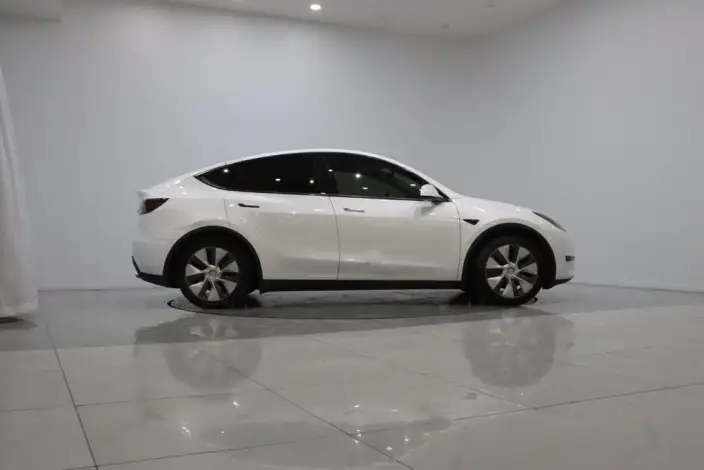 Model Y 2022 Model Facelift Rear-wheel drive version – фото 8