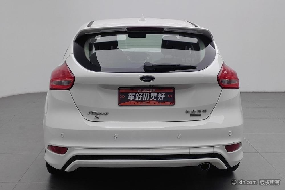 Ford Focus 2017 Hatchback EcoBoost 180 Automatic Sport