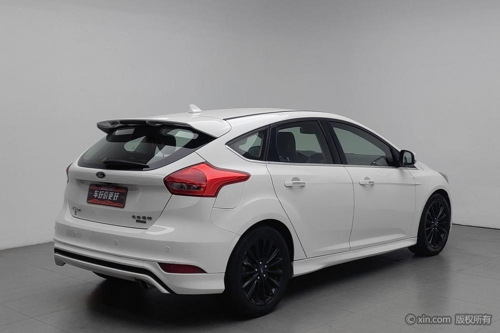 Ford Focus 2017 Hatchback EcoBoost 180 Automatic Sport