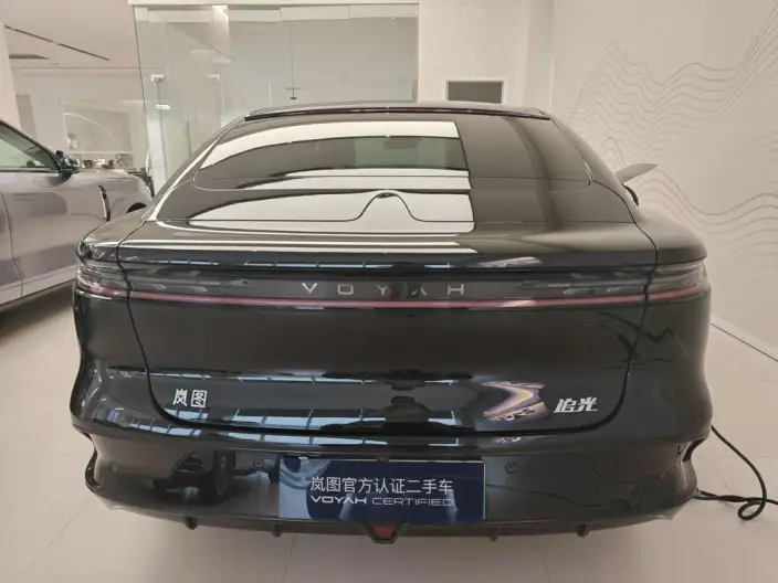 Voyah Pursuit EV 2023 Model 730km Long Battery Life Pro Edition