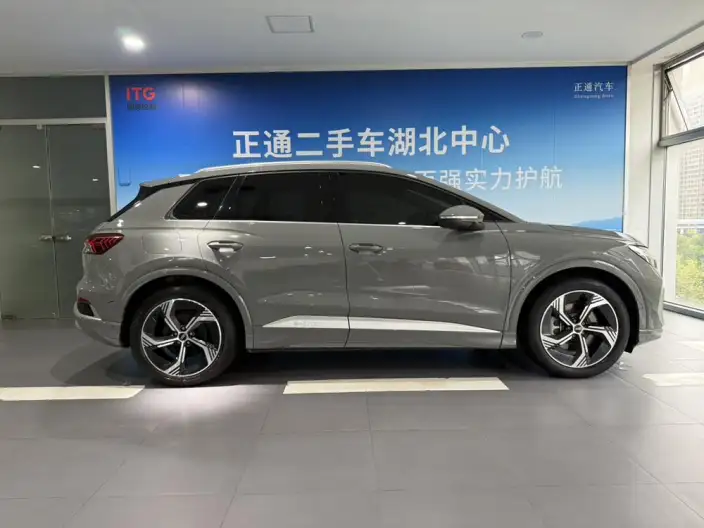 Audi Q4 e-tron 2023 Model 40 e-tron Genesis Edition – фото 6