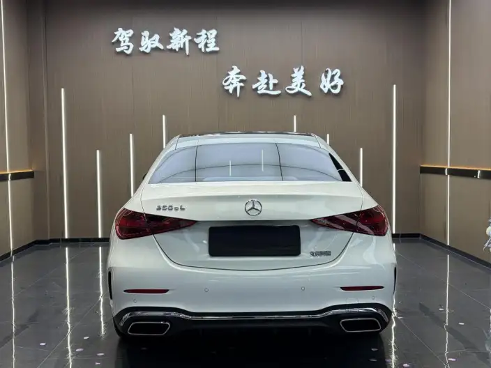 Mercedes-Benz C-Class PHEV 2024 Model C 350 eL – фото 5
