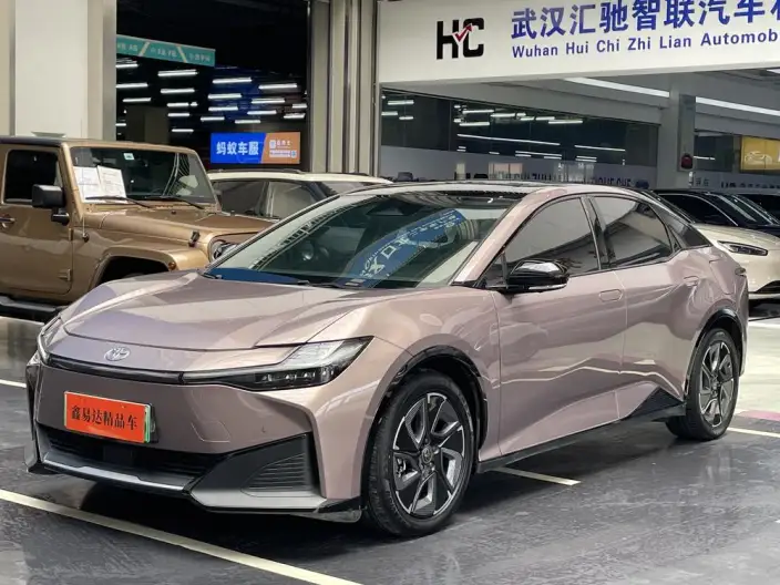 TOYOTA bZ3 2023 Model Long Battery Life Pro Premium