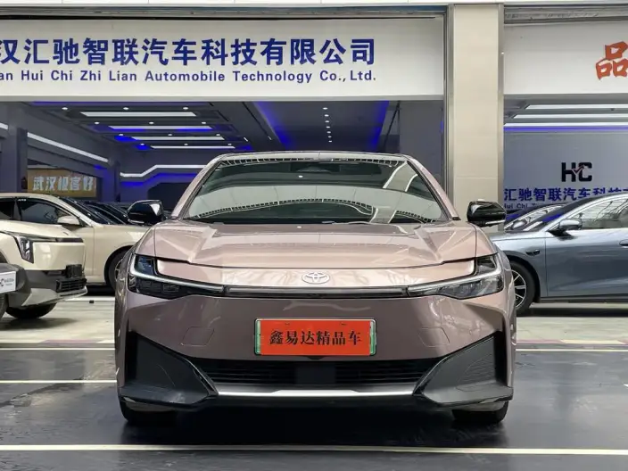 TOYOTA bZ3 2023 Model Long Battery Life Pro Premium