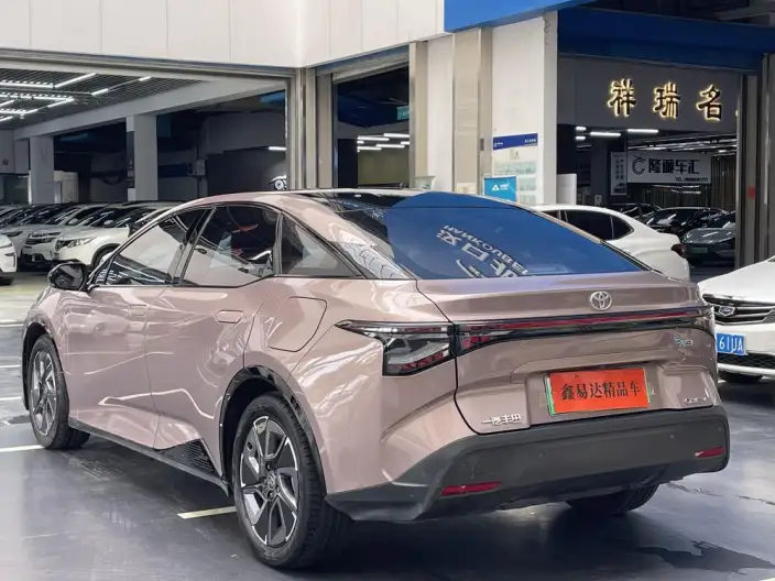 TOYOTA bZ3 2023 Model Long Battery Life Pro Premium