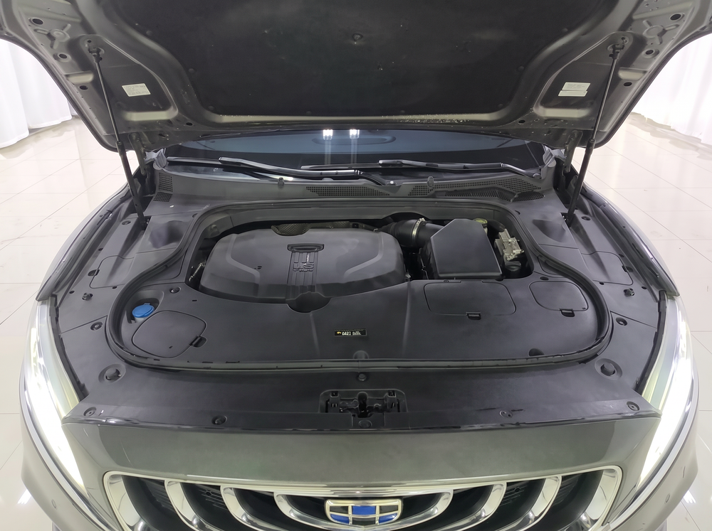 Geely Borui Модель 2018 года 1.5T MHEV Shine Smart Edition – фото 10