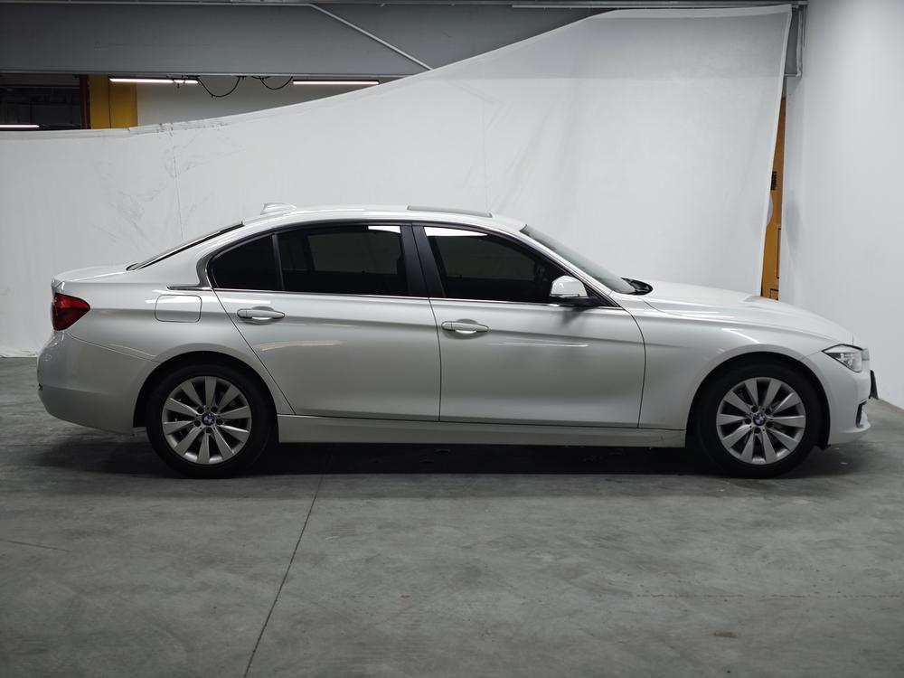 BMW 3 Series 2017 318Li Fashion – фото 8