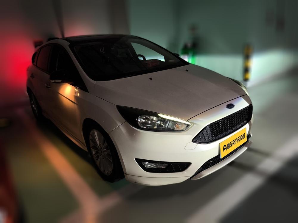 Ford Focus 2017 Hatchback EcoBoost 180 Automatic Sport
