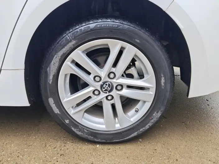 Toyota Levin 2022 Model 185T CVT Deluxe Edition – фото 7