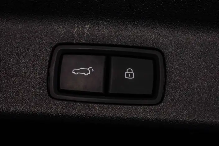 Li Auto L8 2023 Model Max Edition – фото 10