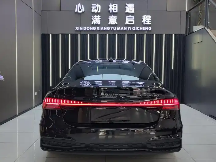 Audi A7 L 2023 Model 45 TFSI quattro S-line Black Samurai Edition – фото 5