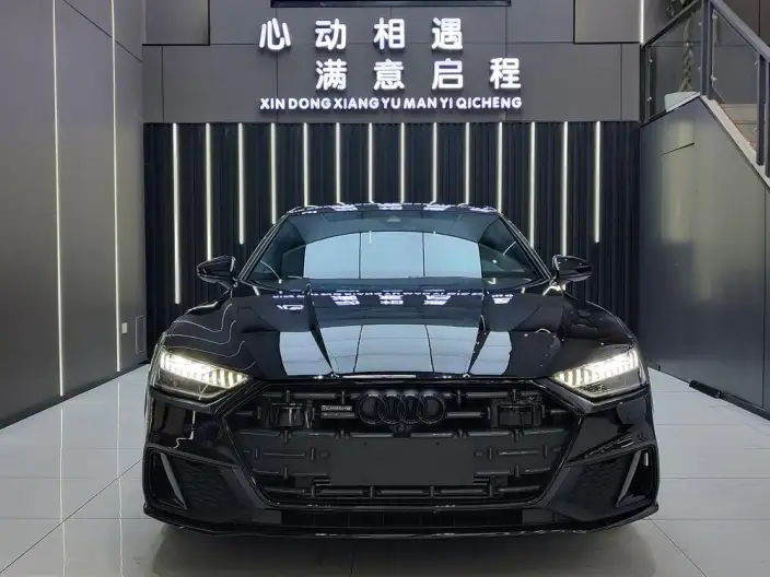 Audi A7 L 2024 Model 45 TFSI quattro Black Samurai Edition