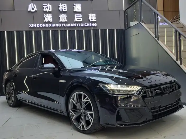 Audi A7 L 2024 Model 45 TFSI quattro Black Samurai Edition