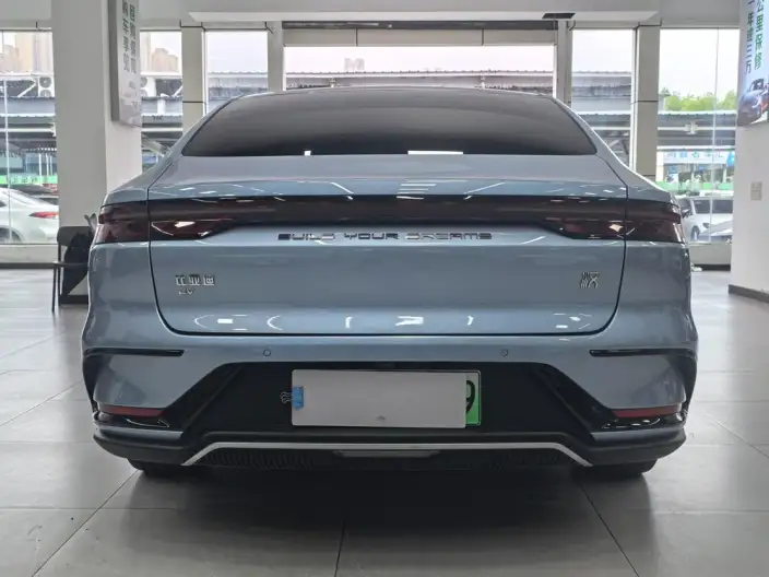 BYD Han EV 2023 Model Champion Edition 506KM Noble Model – фото 6