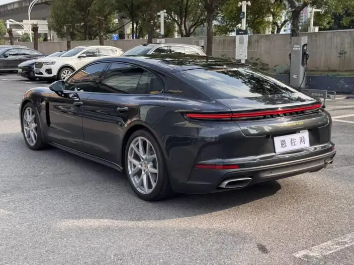 Panamera 2024 Model Panamera 4 Executive Extended Edition 2.9T