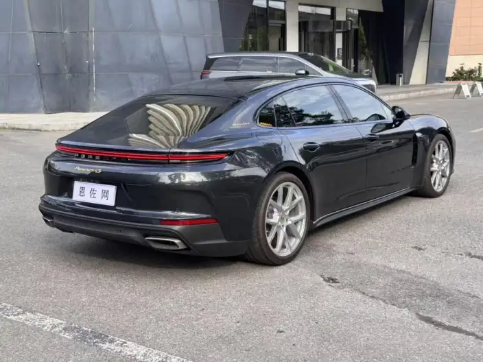 Panamera 2024 Model Panamera 4 Executive Extended Edition 2.9T – фото 6