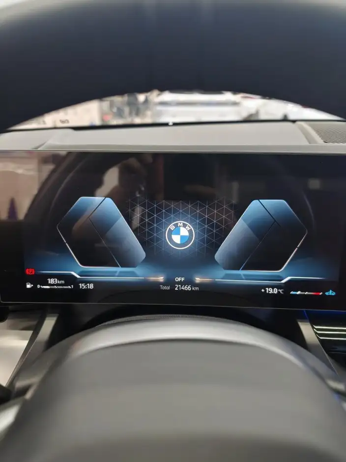 BMW 5 Series 2024 Model 525Li M Sports Set – фото 10