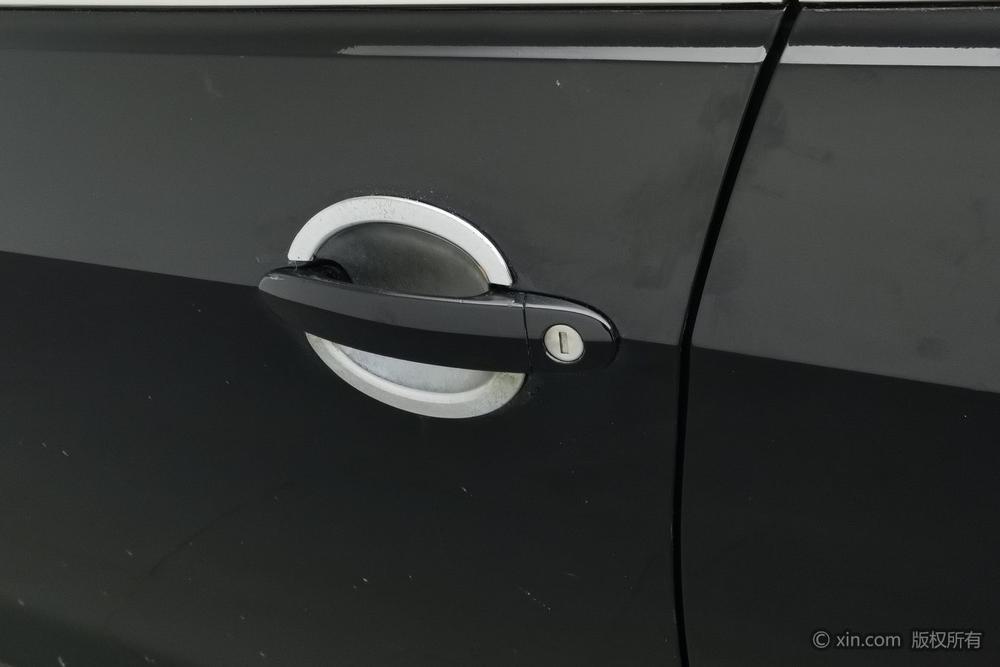 Volkswagen Jetta 2013 1.6L Manual Fashion – фото 9