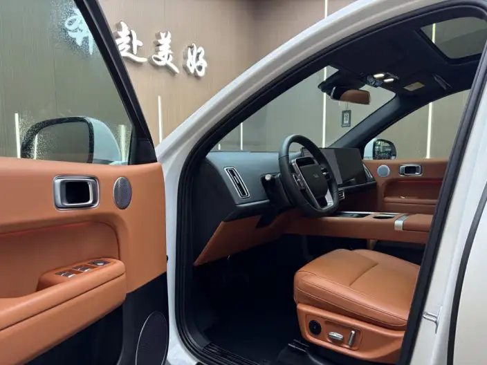 Li Auto L6 2024 Model Pro Edition – фото 8