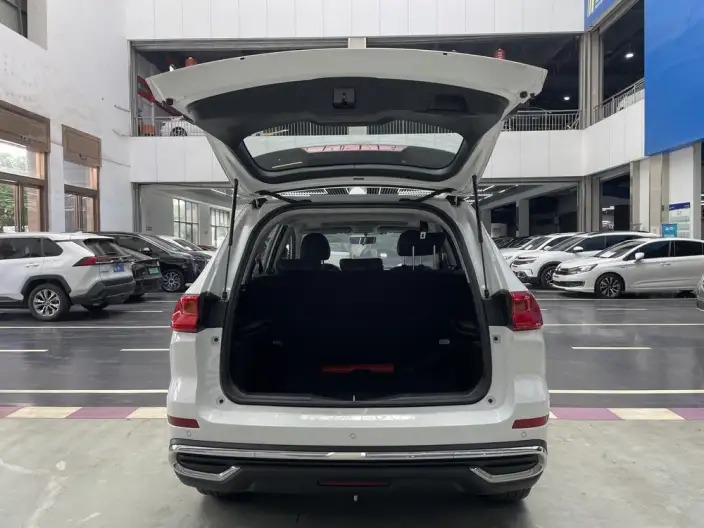 Haval M6 2023 Model PLUS 1.5T DCT Luxury Smart Connect Model – фото 7