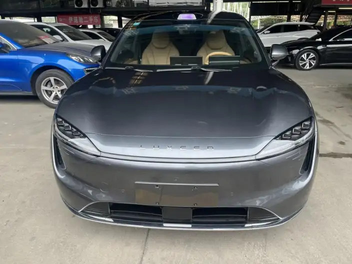 Luxeed R7 2024 Model EV 100kWh Max Rear Drive Edition – фото 2