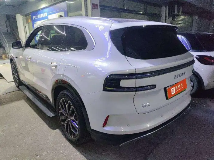 ZEEKR 8X 2026 Model 55kWh Ultra