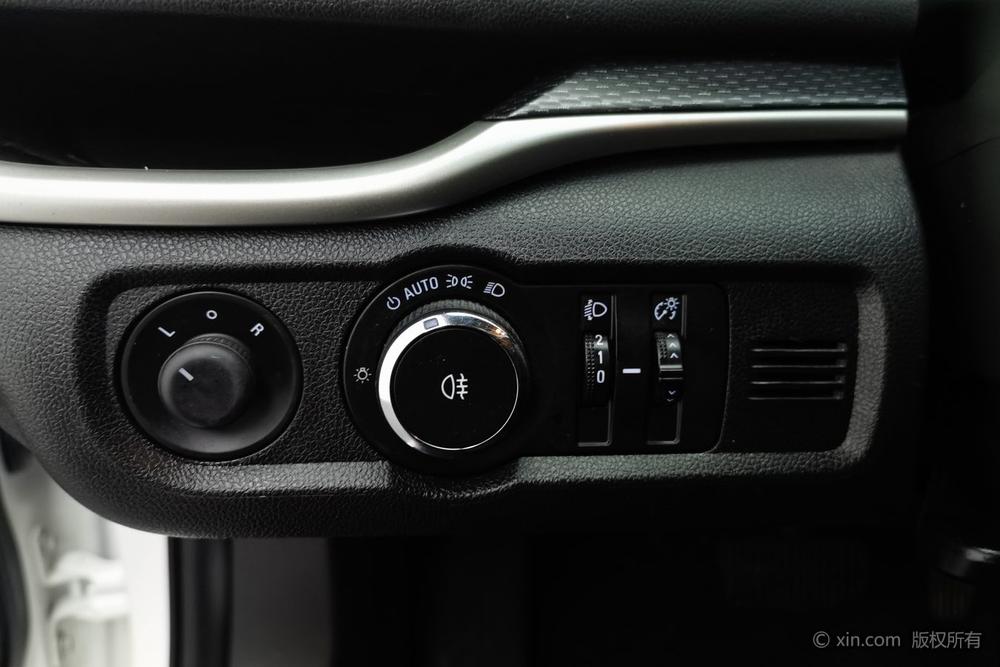 Buick Excelle 2021 Facelift Classic 1.5L Automatic Elite – фото 16