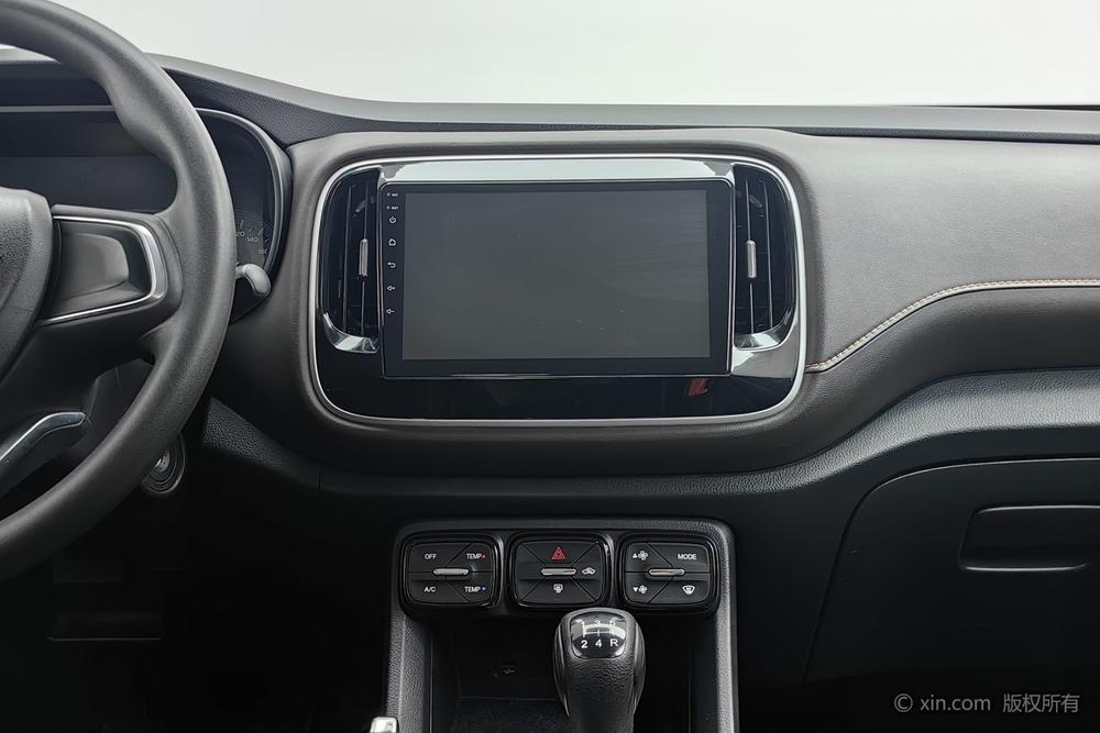 GAC Trumpchi GS3 2017 модификация 150N Manual Com f ort Edition – фото 12