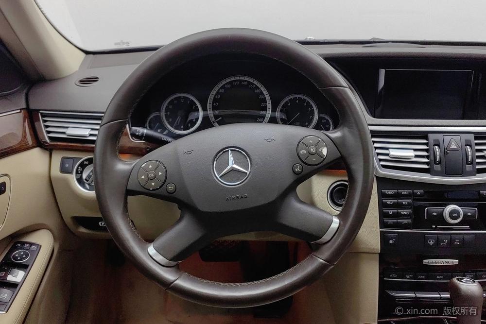 Mercedes-Benz E-Class 2011 модификация E 200 L CGI Youya тип – фото 15