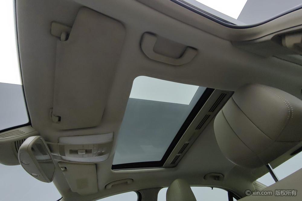 Mercedes-Benz E-Class 2011 модификация E 200 L CGI Youya тип – фото 21