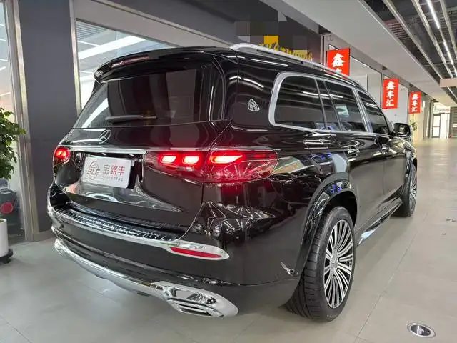 Mercedes-Benz GLS 2024 Model GLS 450 4MATIC Fashion Model – фото 6