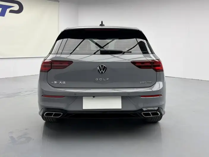 Volkswagen Golf 2021 Model 280TSI DSG R-Line – фото 5
