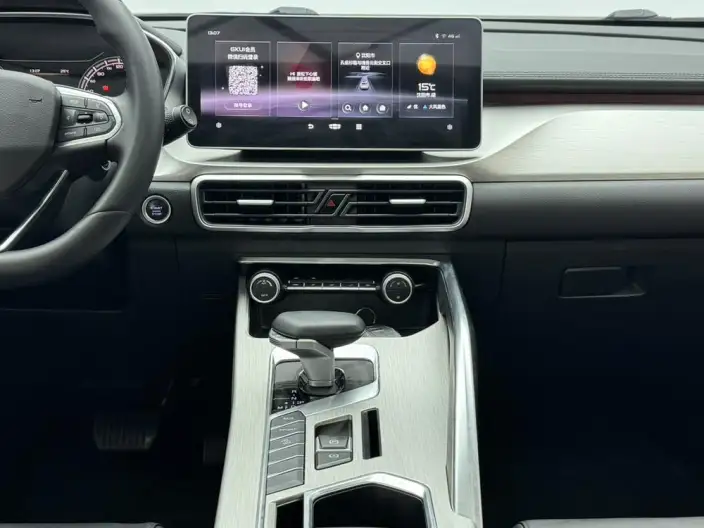 Geely Binyue 2021 Model 240T DCT Diamond Edition – фото 7