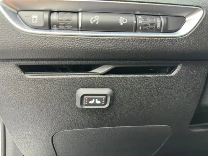 Geely Binyue 2021 Model 240T DCT Diamond Edition – фото 8