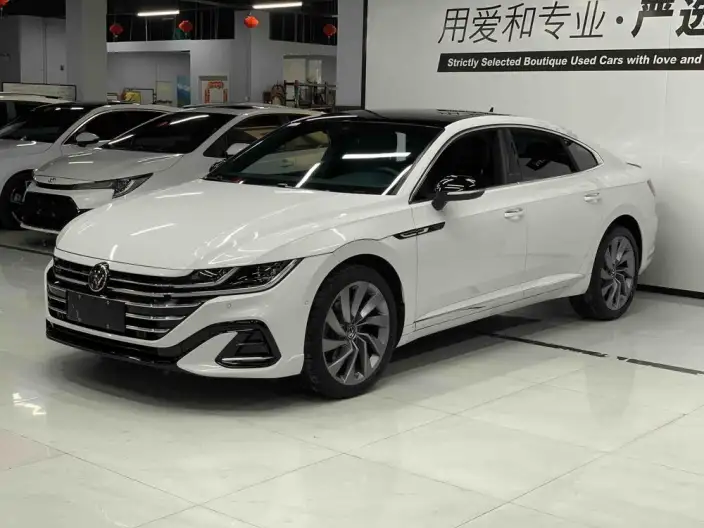 Volkswagen CC 2021 Model 380TSI Eye-catching version