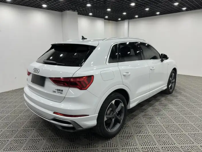 AUDI Q3 2022 Model 35 TFSI Fashion Dynamic Model – фото 6
