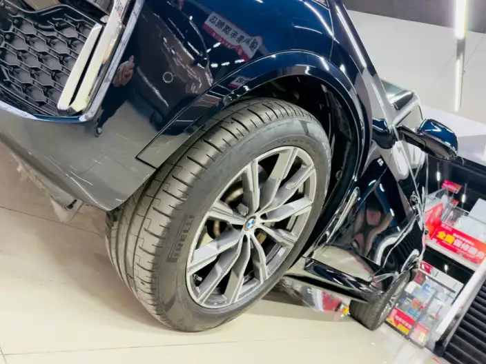 BMW X5 2022 Model xDrive 30Li Exclusive Model M Sports Set – фото 7