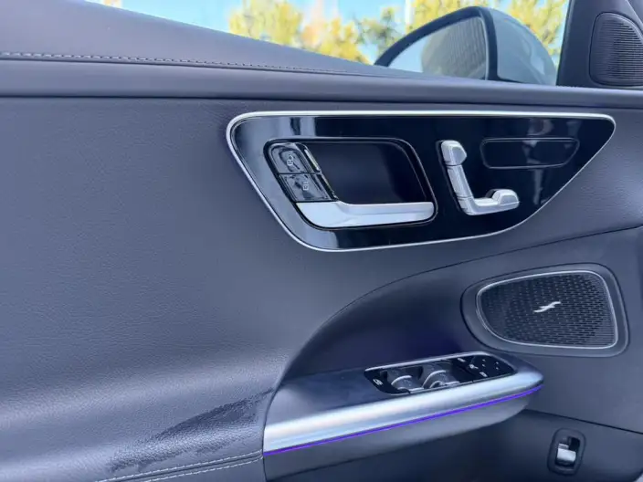Mercedes-Benz C-Class 2025 Model C 260 L Sports Edition – фото 9