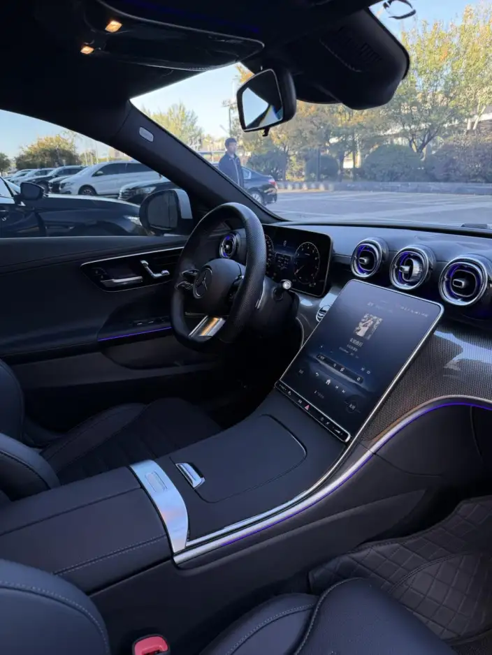 Mercedes-Benz C-Class 2025 Model C 260 L Sports Edition – фото 10