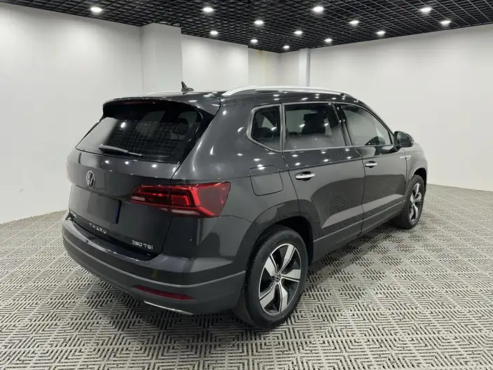Volkswagen Tharu 2022 Model 280TSI 2WD Deluxe Edition – фото 6