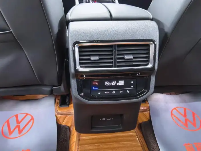 Volkswagen Teramont 2024 Model 380TSI 4WD Respect Deluxe Edition – фото 8