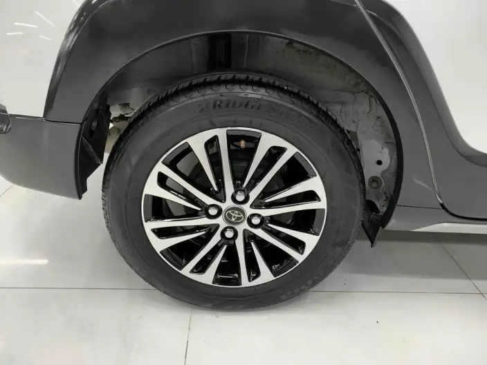 Toyota YARIS L Vios 2022 Model Zhixuan X 1.5L CVT Leading PLUS Edition – фото 8