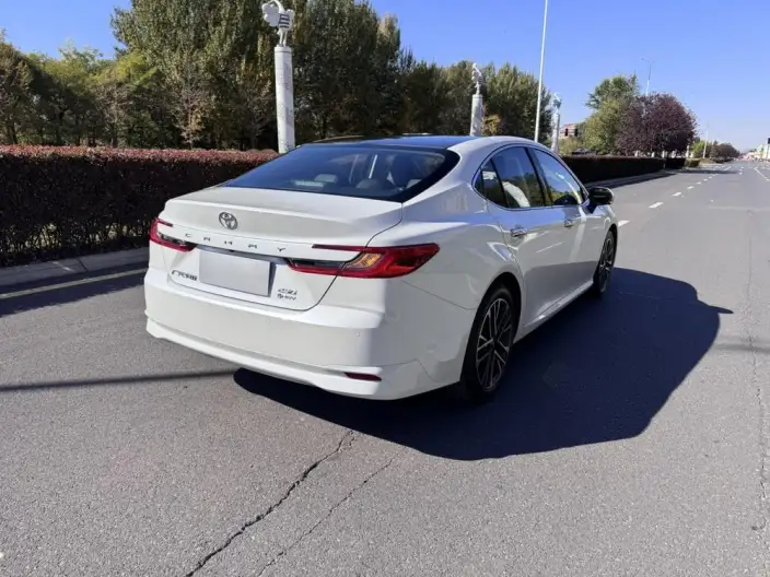 Toyota Camry 2024 Model Hybrid 2.5HG Premium Edition – фото 6