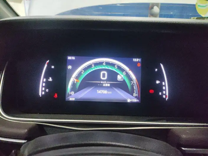 GAC Trumpchi M6 2021 Model Pro 270T AT Deluxe Edition – фото 7