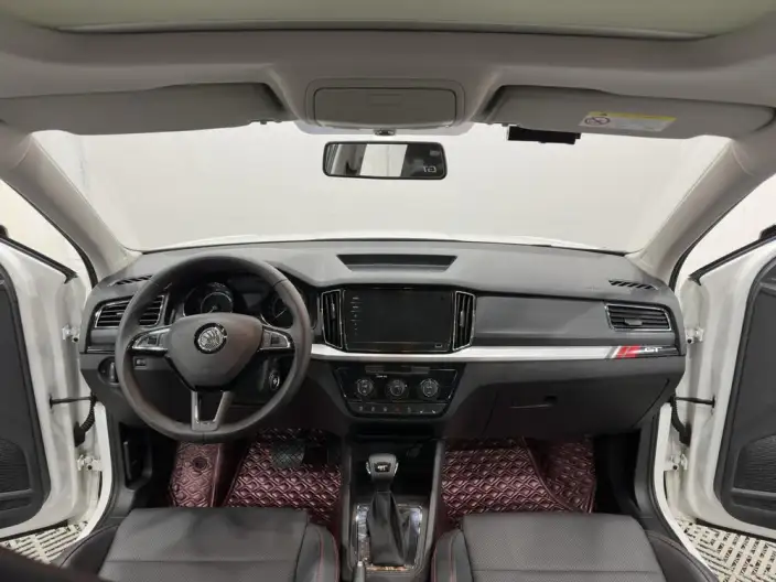 Skoda Kamiq GT 2022 Model 1.5L Automatic Premium – фото 7