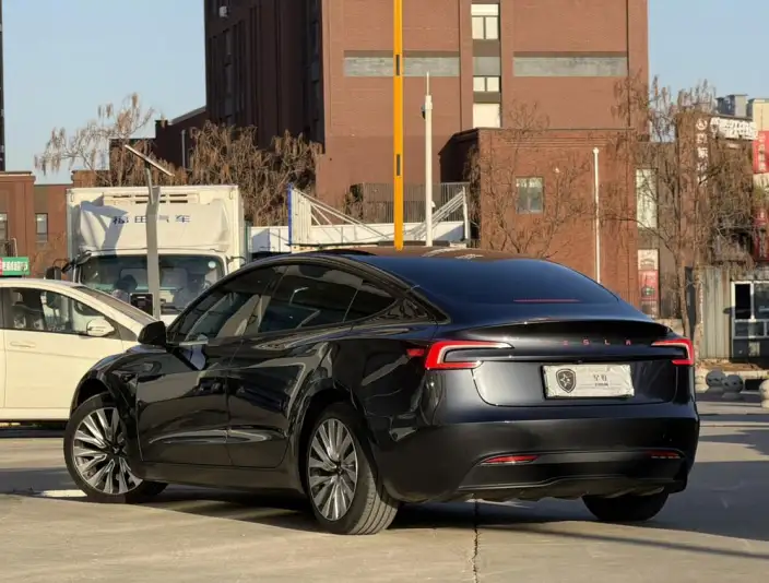 Model 3 2023 Model Rear-wheel drive version – фото 5